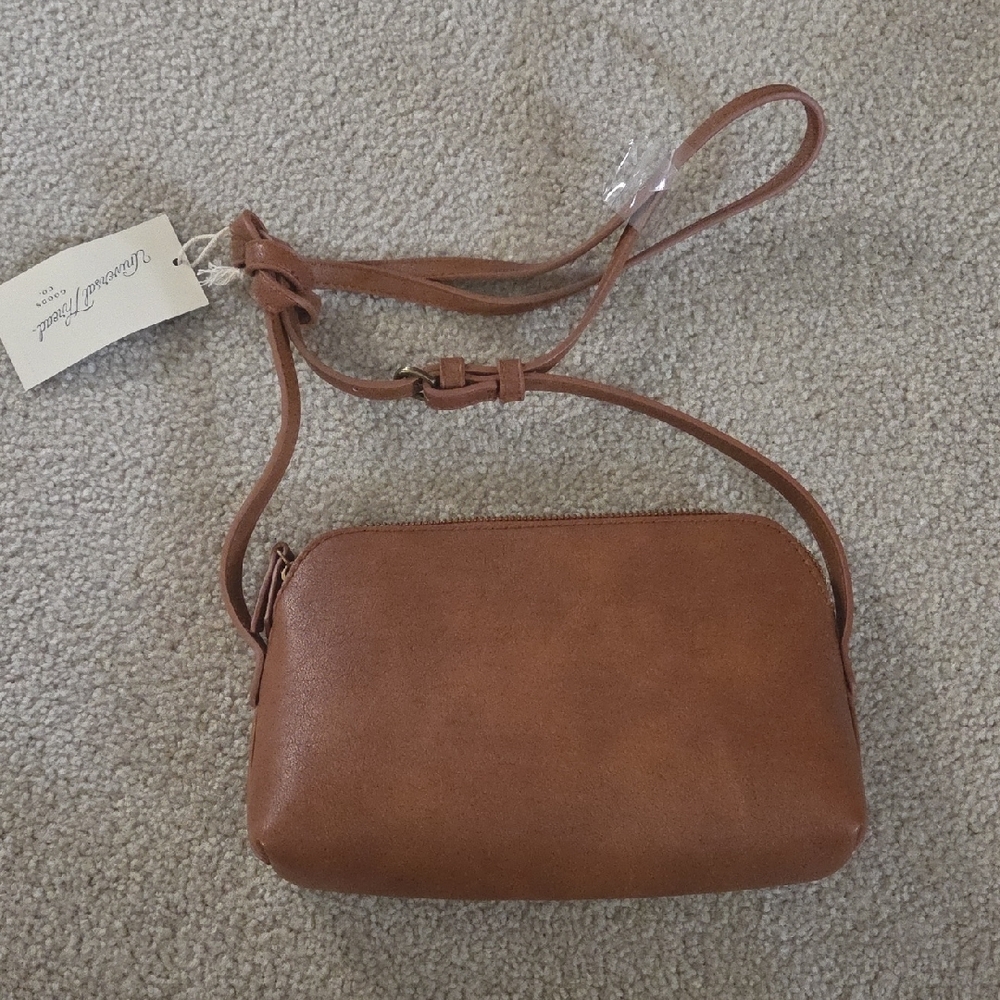 NWT Universal Thread Small Crossbody Bag - Picture 2 of 7